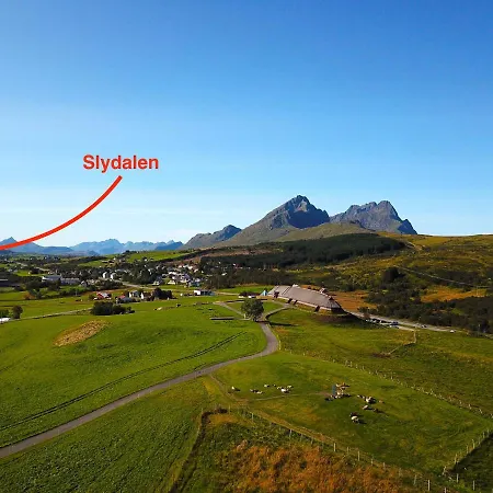 Lofoten Hiking