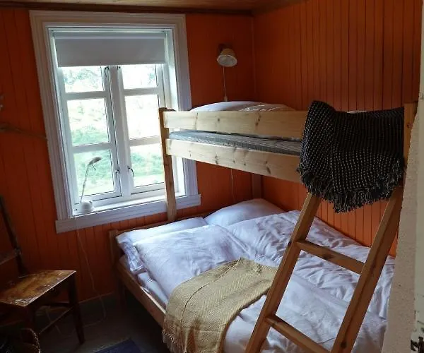 Lofoten Hiking Tatil Evi Bostad